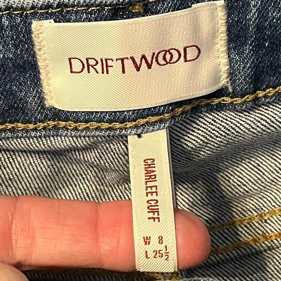 Driftwood Charlee Cuff Wide Leg Crop Jeans Womens 8 Floral Applique Boho Hippy - Picture 4 of 8